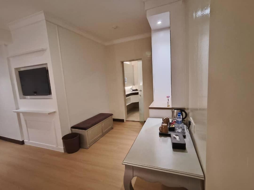 Rc Hotel Melaka Экстерьер фото