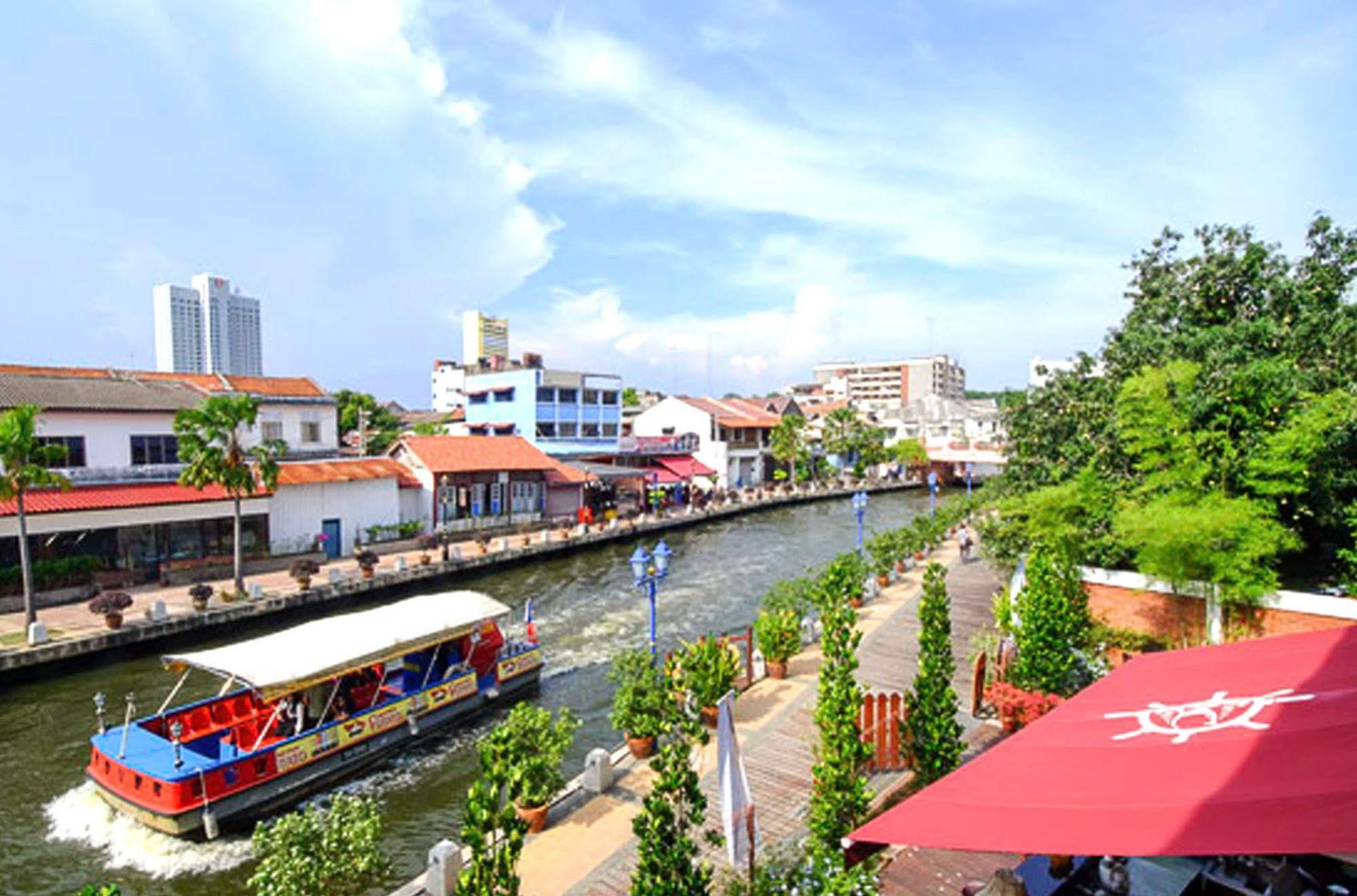 Rc Hotel Melaka Экстерьер фото
