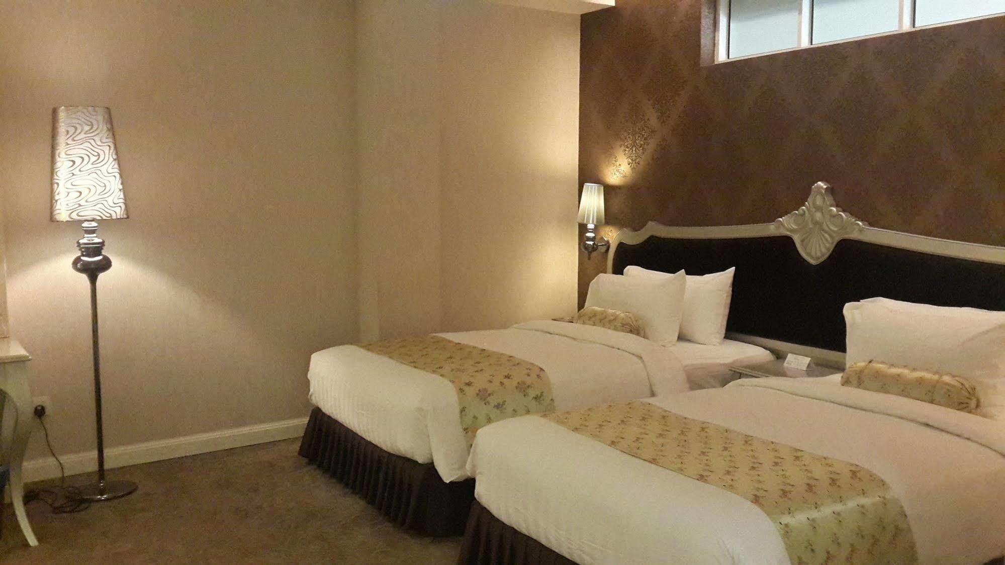 Rc Hotel Melaka Экстерьер фото